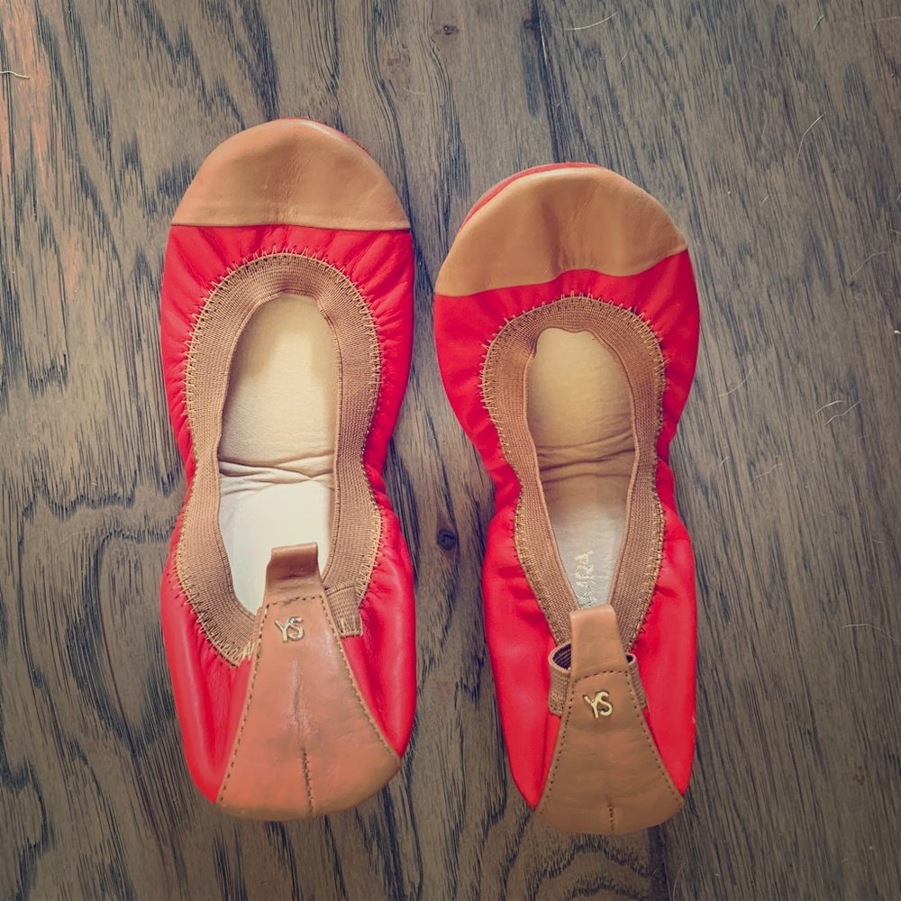 Yosi Samra red/orange flats